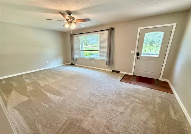 Photo 3 of Single family home for sale at 709 Milton St, Princeton, MO 64673 | MLS# 2634456 | Listing updated on 2026-09-15
