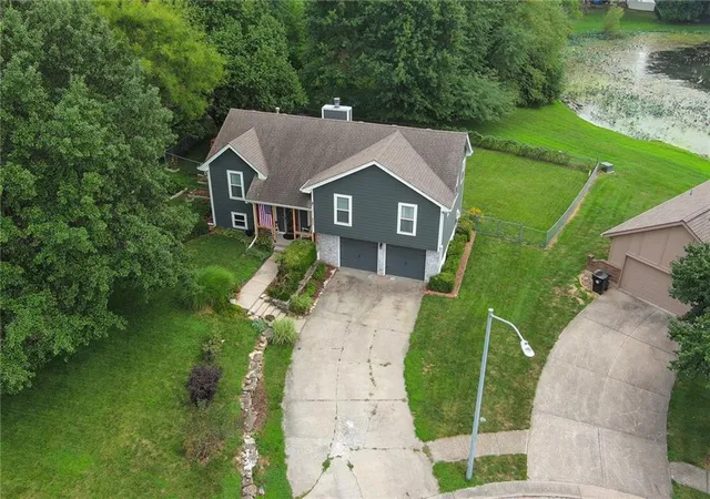 Photo 1 of Single family home for sale at 906 Fairview Cir, Pleasant Hill, MO 64080 | MLS# 2634612 | Listing updated on 2026-09-24
