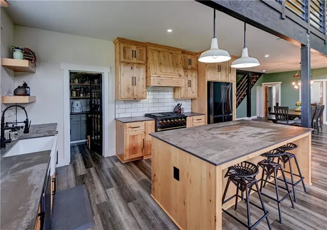 Photo 3 of Single family home for sale at 34705 E Mabry Rd, Buckner, MO 64016 | MLS# 2634654 | Listing updated on 2026-09-13