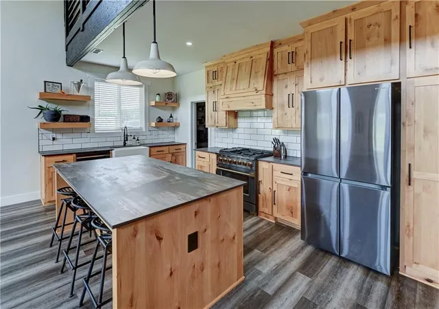 Photo 4 of Single family home for sale at 34705 E Mabry Rd, Buckner, MO 64016 | MLS# 2634654 | Listing updated on 2026-09-13