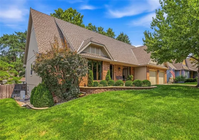 Photo 2 of Sale Pending at 6312 W 108th Street, Overland Park, KS 66211 | MLS# 2634710 | Listing updated on 2026-09-15