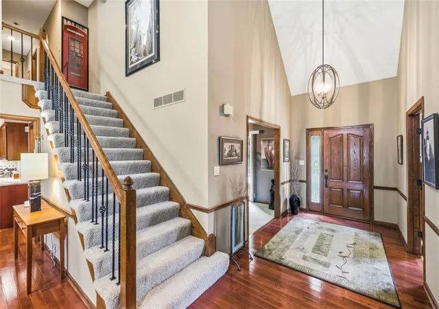 Photo 4 of Sale Pending at 6312 W 108th Street, Overland Park, KS 66211 | MLS# 2634710 | Listing updated on 2026-09-15
