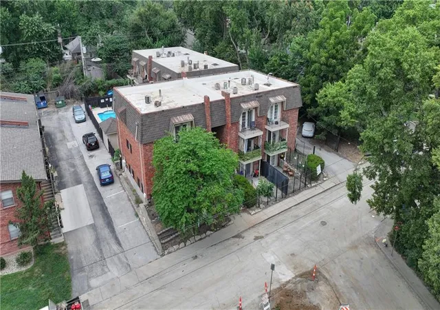 Photo 3 of Multi family home for sale at 4038 Clark Ave, Kansas City, MO 64111 | MLS# 2634847 | Listing updated on 2026-09-15