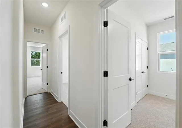 Photo 2 of Sale Pending at 20624 Barker St, Spring Hill, KS 66083 | MLS# 2634903 | Listing updated on 2026-09-14