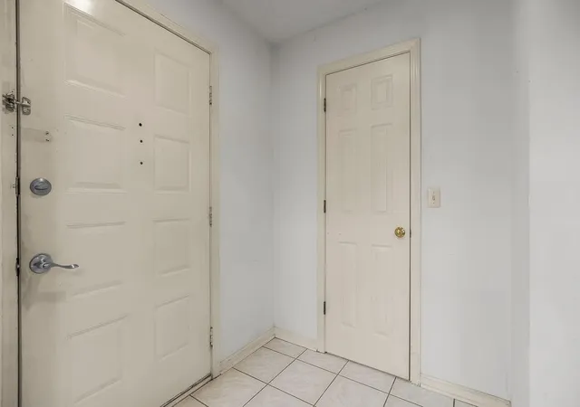 Photo 3 of Sale Pending at 4025 S Crysler #80 Ave #80, Independence, MO 64055 | MLS# 2634932 | Listing updated on 2026-09-11