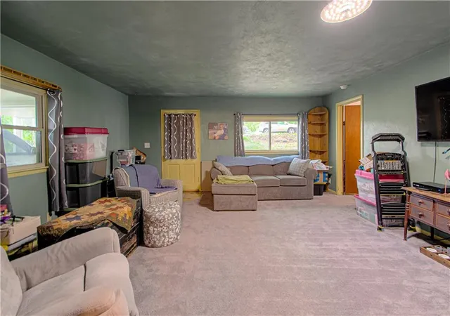 Photo 4 of Single family home for sale at 2231 N River Blvd, Independence, MO 64050 | MLS# 2634933 | Listing updated on 2026-09-15