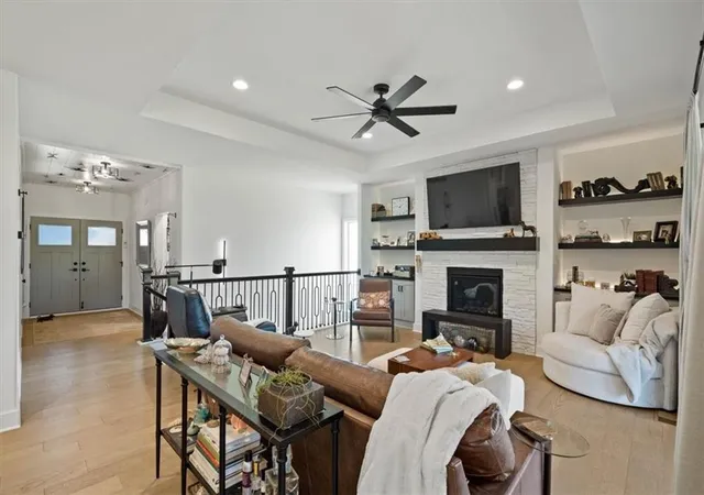 Photo 3 of Single family home for sale at 6141 N Chelsea Ave, Kansas City, MO 64119 | MLS# 2634958 | Listing updated on 2026-10-08