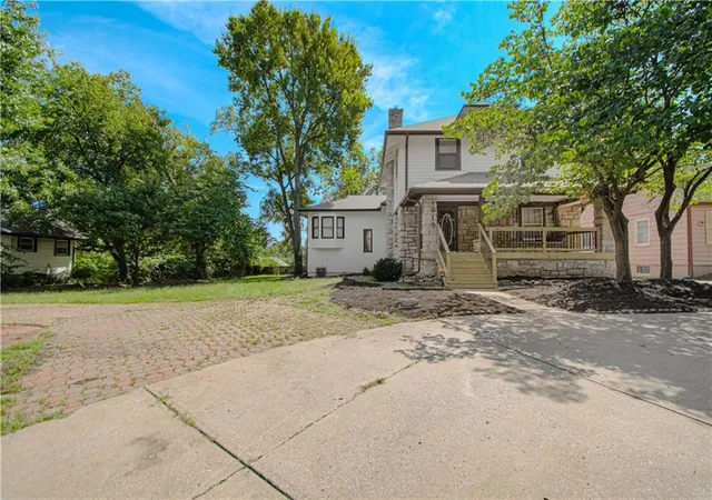 Single family home for sale at 1315 E 75 Street, Kansas City, MO 64131 | MLS# 2635100