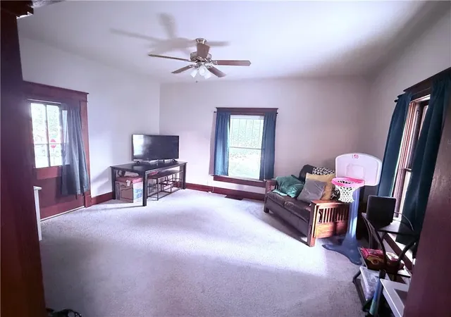 Photo 4 of Single family home for sale at 107 E Main St, Savannah, MO 64485 | MLS# 2635209 | Listing updated on 2026-10-19