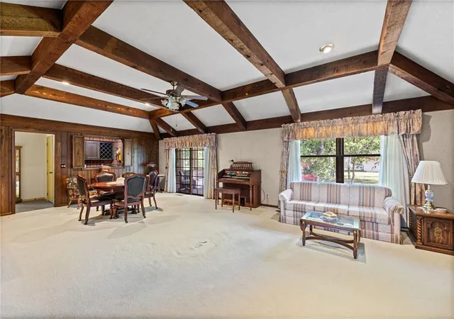 Photo 4 of Single family home for sale at 1102 Nakomis Dr, Paola, KS 66071 | MLS# 2635264 | Listing updated on 2026-10-08