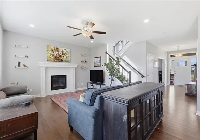 Photo 3 of Single family home for sale at 18910 W 189th Street, Spring Hill, KS 66083 | MLS# 2635461 | Listing updated on 2026-10-07