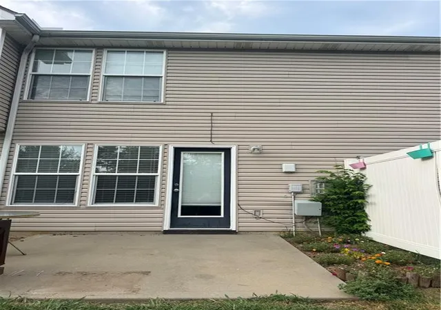 Photo 3 of Townhouse for sale at 4435 Ne 83rd Street, Kansas City, MO 64119 | MLS# 2635491 | Listing updated on 2026-09-13