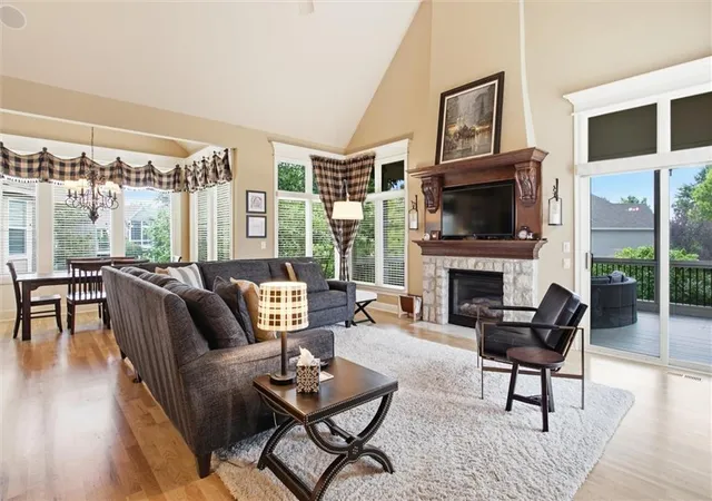 Photo 3 of Mansion for sale at 9309 W 156th Place, Overland Park, KS 66221 | MLS# 2635607 | Listing updated on 2026-09-12