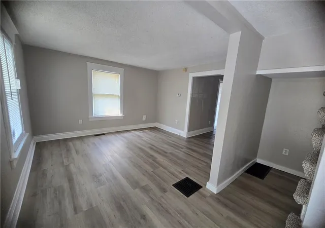 Photo 4 of Single family home for sale at 3738 Brooklyn Ave, Kansas City, MO 64109 | MLS# 2635628 | Listing updated on 2026-10-09