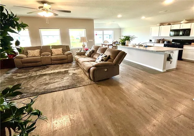 Photo 3 of Single family home for sale at 640 Lanesfield St, Gardner, KS 66030 | MLS# 2635641 | Listing updated on 2026-10-09