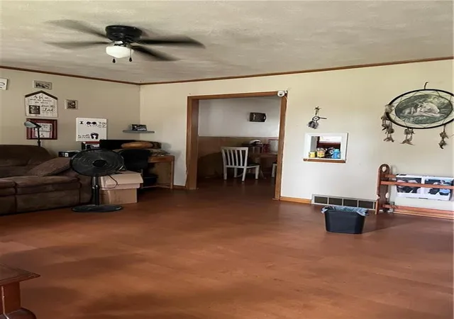Photo 3 of Single family home for sale at 417 S Main St, Butler, MO 64730 | MLS# 2635642 | Listing updated on 2026-09-11