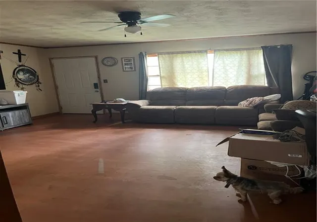 Photo 3 of Single family home for sale at 417 S Main St, Butler, MO 64730 | MLS# 2635642 | Listing updated on 2026-09-11