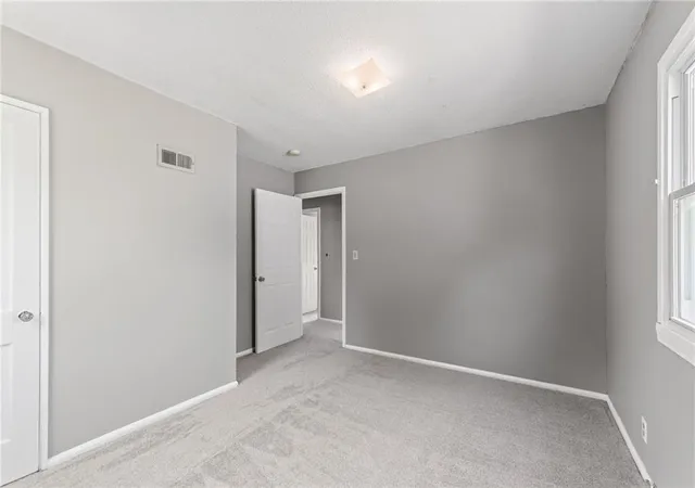 Photo 3 of Single family home for sale at 2412 NE 59th Terrace, Kansas City, MO 64118 | MLS# 2635677 | Listing updated on 2026-10-08