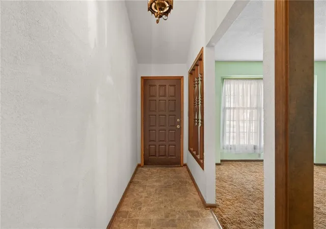 Photo 2 of Single family home for sale at 7923 Oakland Ave, Kansas City, KS 66112 | MLS# 2635691 | Listing updated on 2026-09-11