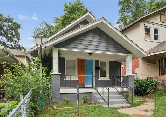 Photo 2 of Single family home for sale at 4904 E 23rd Street, Kansas City, MO 64127 | MLS# 2635743 | Listing updated on 2026-09-12