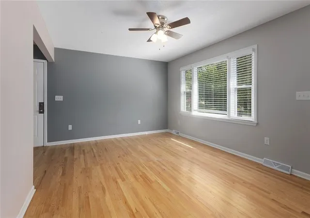 Photo 2 of Sale Pending at 4634 N Denver Ave, Kansas City, MO 64117 | MLS# 2635759 | Listing updated on 2026-09-15