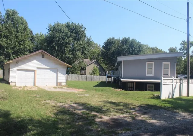 Photo 3 of Single family home for sale at 16004 Valentine Ave, Belton, MO 64012 | MLS# 2635935 | Listing updated on 2026-09-14