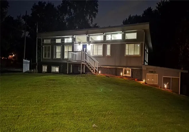 Photo 3 of Single family home for sale at 16004 Valentine Ave, Belton, MO 64012 | MLS# 2635935 | Listing updated on 2026-09-27