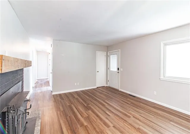 Photo 3 of Single family home for sale at 1608 Lee Ln, Pleasant Hill, MO 64080 | MLS# 2635982 | Listing updated on 2026-09-14