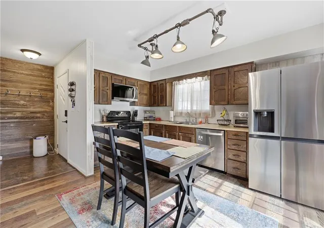 Photo 3 of Single family home for sale at 203 Se 16th Street, Oak Grove, MO 64075 | MLS# 2636230 | Listing updated on 2026-09-14