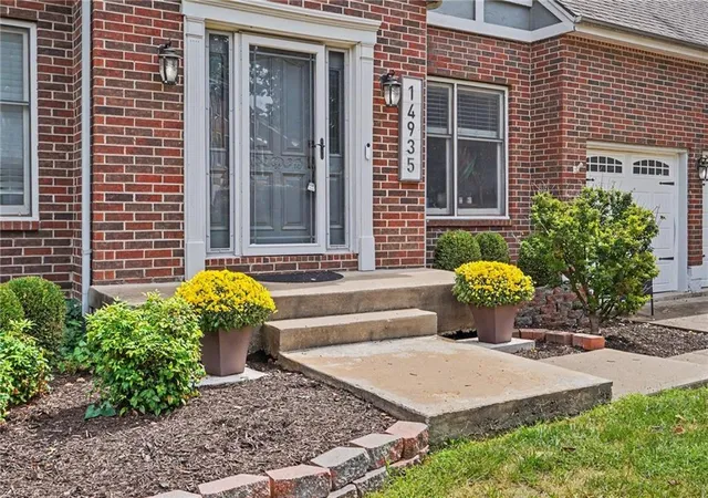 Photo 3 of Single family home for sale at 14935 W 76th Street, Shawnee, KS 66216 | MLS# 2636322 | Listing updated on 2026-09-27