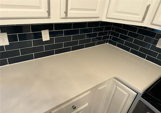 Photo 4 of Single family home for sale at 5605 W 49th Street, Mission, KS 66202 | MLS# 2636388 | Listing updated on 2026-10-07