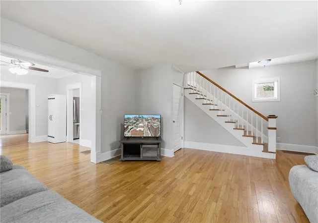 Photo 3 of Single family home for sale at 154 Clark Ave, Bonner Springs, KS 66012 | MLS# 2636396 | Listing updated on 2026-09-13