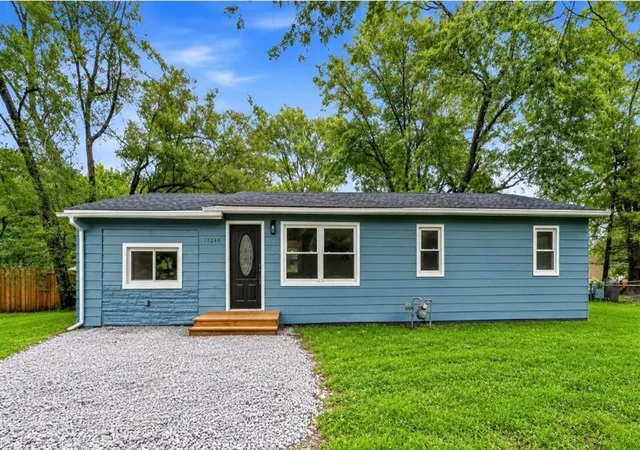 Photo 1 of Single family home for sale at 17249 S Prospect Ave, Belton, MO 64012 | MLS# 2636415 | Listing updated on 2026-09-09