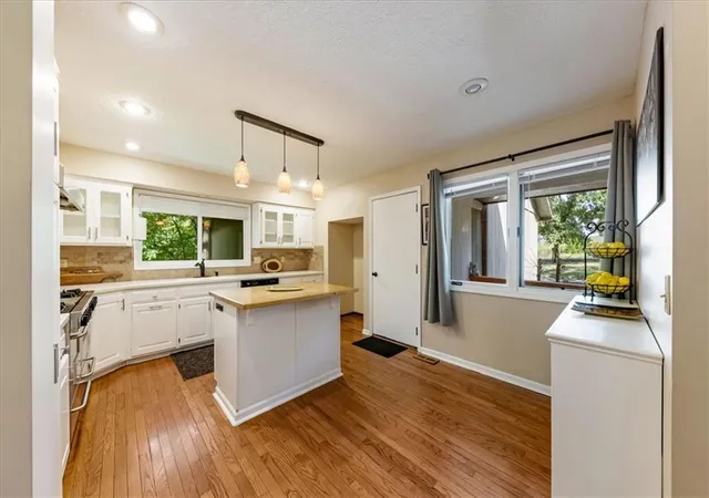 Photo 4 of Single family home for sale at 15421 Kansas Ave, Basehor, KS 66007 | MLS# 2636438 | Listing updated on 2026-10-03