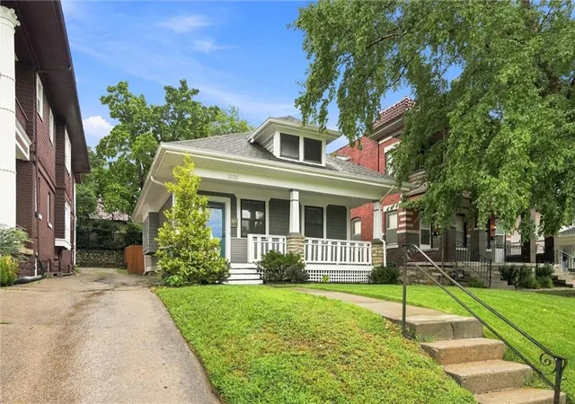 Photo 3 of Single family home for sale at 3535 Jefferson St, Kansas City, MO 64111 | MLS# 2636495 | Listing updated on 2026-10-02
