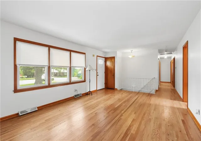 Photo 3 of Single family home for sale at 6716 Corrington Ave, Kansas City, MO 64133 | MLS# 2636533 | Listing updated on 2026-09-12