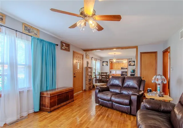 Photo 4 of Single family home for sale at 409 S High St, Butler, MO 64730 | MLS# 2636566 | Listing updated on 2026-09-12