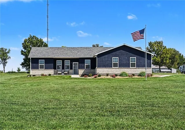 Photo 1 of Single family home for sale at 1313 Nw 430th Road, Holden, MO 64040 | MLS# 2636734 | Listing updated on 2026-10-08