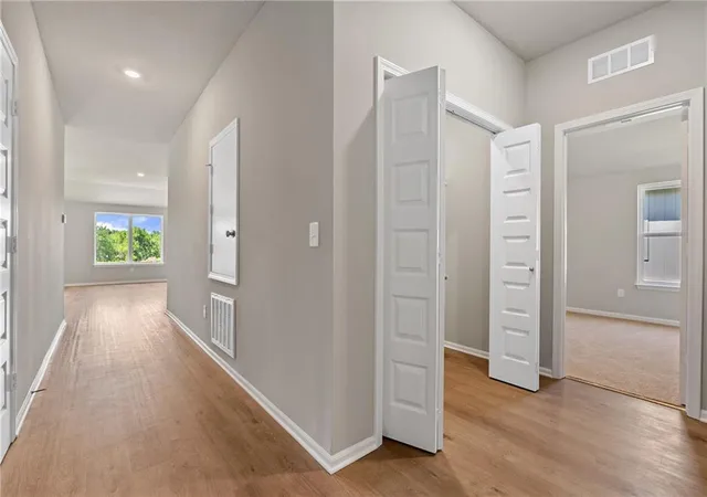 Photo 3 of Single family home for sale at 705 Sw 6th Terrace, Oak Grove, MO 64075 | MLS# 2636745 | Listing updated on 2026-09-09