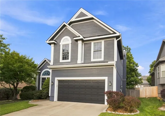 Photo 3 of Single family home for sale at 11945 S Monroe St, Olathe, KS 66061 | MLS# 2636799 | Listing updated on 2026-09-27