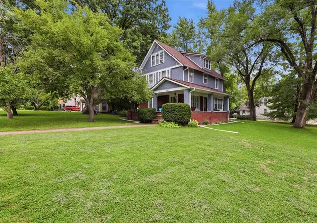 Photo 2 of Sale Pending at 200 E Main St, Odessa, MO 64076 | MLS# 2637028 | Listing updated on 2026-09-15