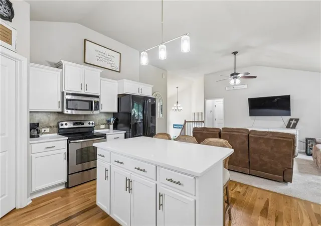 Photo 2 of Single family home for sale at 15335 NW 131st Street, Platte City, MO 64079 | MLS# 2637083 | Listing updated on 2026-09-15
