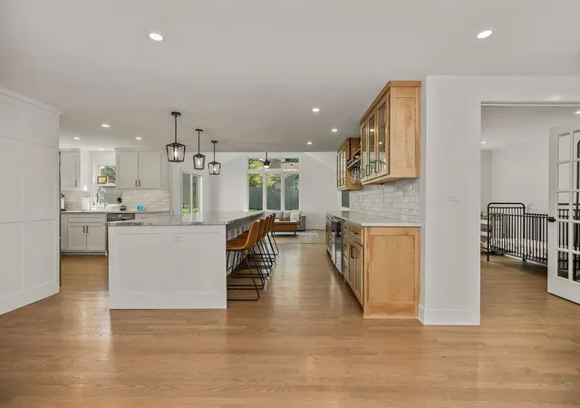 Photo 3 of Single family home for sale at 2905 W 73rd Street, Prairie Village, KS 66208 | MLS# 2637235 | Listing updated on 2026-09-12