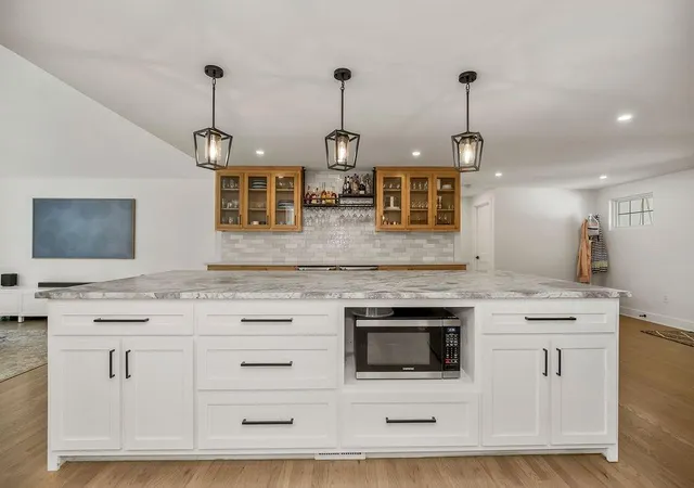 Photo 4 of Single family home for sale at 2905 W 73rd Street, Prairie Village, KS 66208 | MLS# 2637235 | Listing updated on 2026-09-12