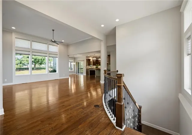 Photo 3 of Sale Pending at 190 SW Roosevelt Ridge, Lees Summit, MO 64081 | MLS# 2637237 | Listing updated on 2026-09-10