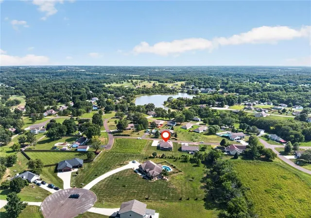 Photo 49 of Sale Pending at 102 Dorchester Dr, Plattsburg, MO 64477 | MLS# 2637270 | Listing updated on 2026-09-08