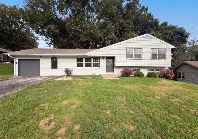 Photo 1 of Single family home for sale at 12904 E 54th Street, Kansas City, MO 64133 | MLS# 2637289 | Listing updated on 2026-10-09