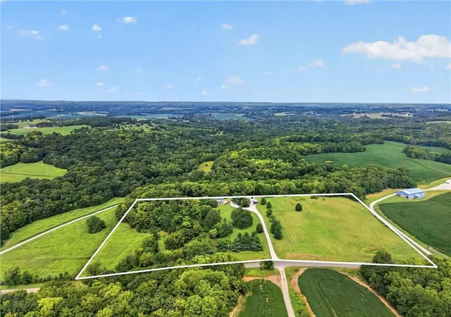 Single family home for sale at 22440 Hwy M, Weston, MO 64098 | MLS# 2637329 | Listing updated on 2026-09-28
