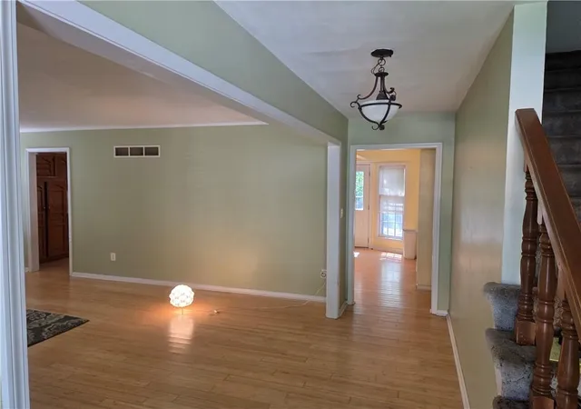 Photo 3 of Sale Pending at 11109 E 71st Terrace, Raytown, MO 64133 | MLS# 2637366 | Listing updated on 2026-09-11