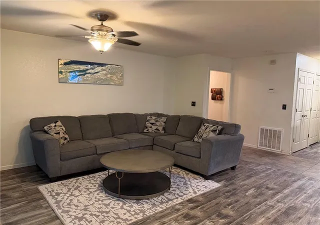Photo 3 of Single family home for sale at 2928 Wayne Ave, Kansas City, MO 64109 | MLS# 2637397 | Listing updated on 2026-09-23